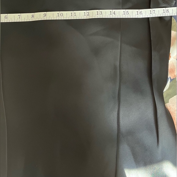 Helmut Lang Size:M Women Sleeveless Top Drape Tank  Satin Trim Blouse Black - Picture 3 of 7